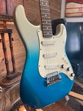 Load image into Gallery viewer, 1983 Fender Elite Stratocaster (VERY RARE) &#39;BLUE STRATOBURST&#39;

