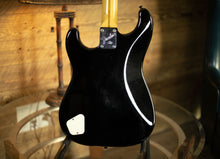 Load image into Gallery viewer, Fender Elite Stratocaster with Maple Fretboard 1983 - 1984 Black

