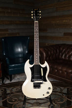 Load image into Gallery viewer, Gibson SG Junior &quot;Large Guard&quot; with Vibrola 1967 Polaris White
