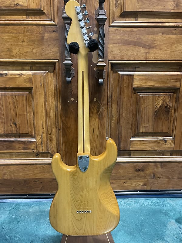 1978 Fender Stratocaster (Natural) with Maple Fretboard