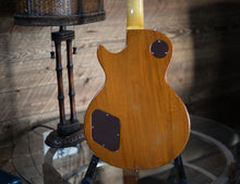 Load image into Gallery viewer, Gibson Les Paul Deluxe 1976 Natural
