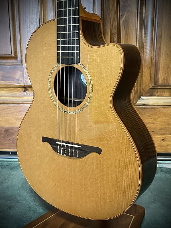 Lowden S25J - Jazz Series Nylon Crossover 2002-2003