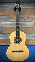 Load image into Gallery viewer, Manuel Contreras I Classical  1994  Brazilian and Sitka (Ex. Pepe Romero)
