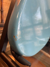 Load image into Gallery viewer, Fender Mustang Guitar with Rosewood Fretboard 1966 Daphne Blue
