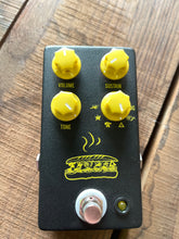 Load image into Gallery viewer, JHS Muffuletta Fuzz
