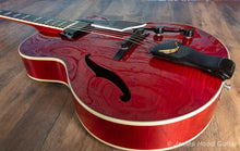 Load image into Gallery viewer, Fender D&#39;Aquisto Deluxe

