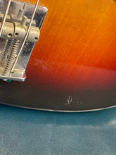 Load image into Gallery viewer, RARE MIJ Fender Performer Bass 1986 Brown Sunburst
