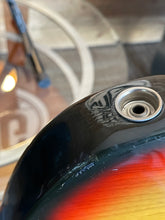 Load image into Gallery viewer, Fender Telecaster Deluxe 1972 - 1981 Sunburst
