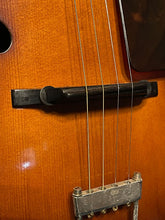 Load image into Gallery viewer, Martin R-18T Tenor 1934 (RARE)(VIDEO DEMO)
