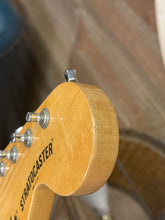 Load image into Gallery viewer, 1979 Fender Stratocaster with Maple Fretboard Transparent Red Wine
