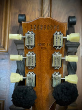 Load image into Gallery viewer, 2020 Gibson Les Paul Standard &#39;50s Gold Top
