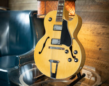 Load image into Gallery viewer, Gibson ES-175D 1979 Natural /  Collectors Condition!
