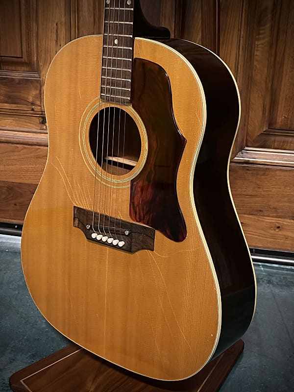 1967 Gibson J-50ADJ Sitka/Mahogany