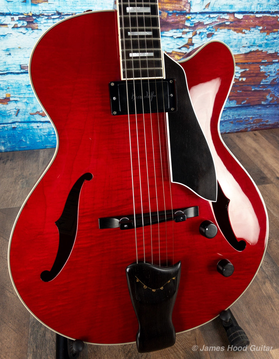Fender D'Aquisto Deluxe