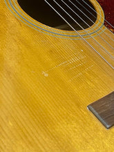 Load image into Gallery viewer, Gibson J-50 Deluxe 1973-1975 (VIDEO DEMO) OHSC
