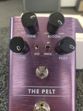 Load image into Gallery viewer, Fender The Pelt Fuzz 2018
