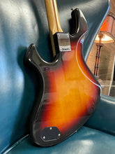 Load image into Gallery viewer, RARE MIJ Fender Performer Bass 1986 Brown Sunburst
