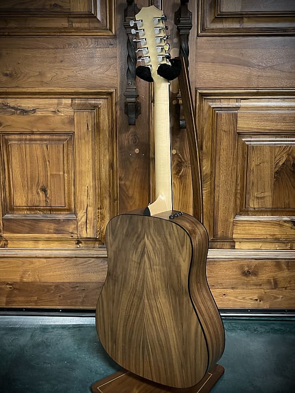 Taylor 150e Sitka Walnut Maple Neck ES2 Pickup 12 String Free Setup and Restring