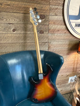 Load image into Gallery viewer, RARE MIJ Fender Performer Bass 1986 Brown Sunburst
