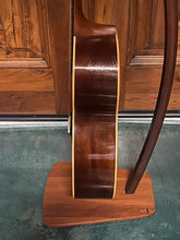 Load image into Gallery viewer, 2021 Minerva Fretworks - Nick Lucas Special #20 (Burgandy Chocolate)
