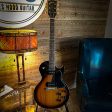 Load image into Gallery viewer, Gibson Les Paul Special 1974 Sunburst
